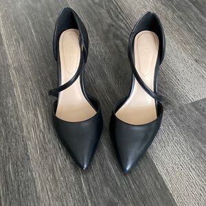 Black Aldo Pumps